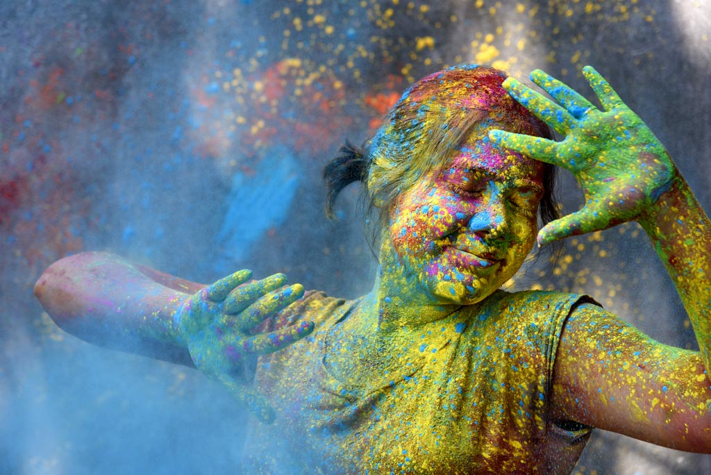 india holi festival tours