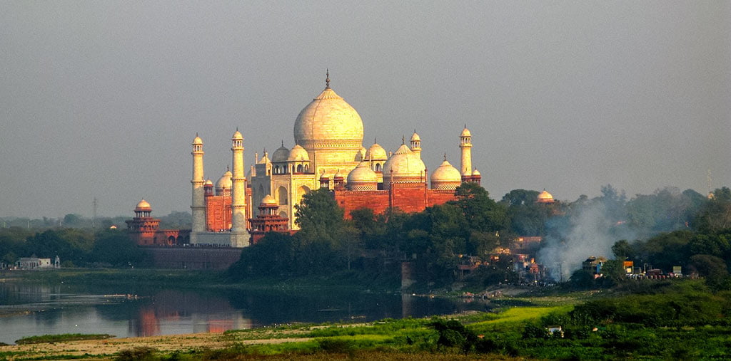 Taj-Mahal