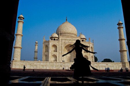 Taj mahal by subir basak photography