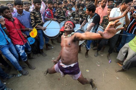 gajan festival,photo gallery,india photos,gajan festival in india